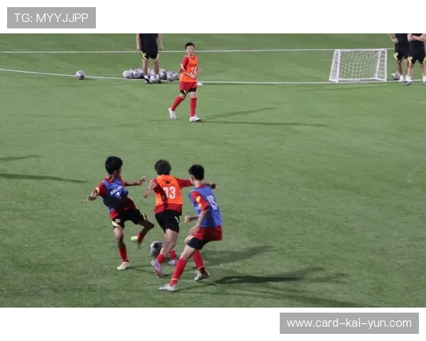 足球小将自摆乌龙哭得很惨:坚持与成长的足球故事